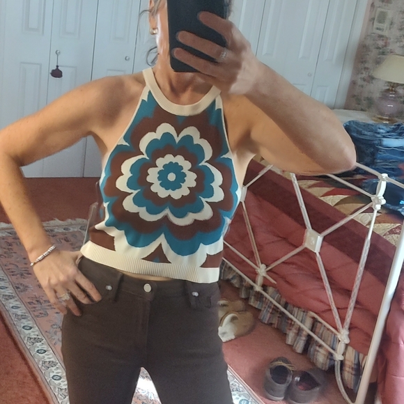 NWT ❤️ halter sweater - Picture 3 of 6